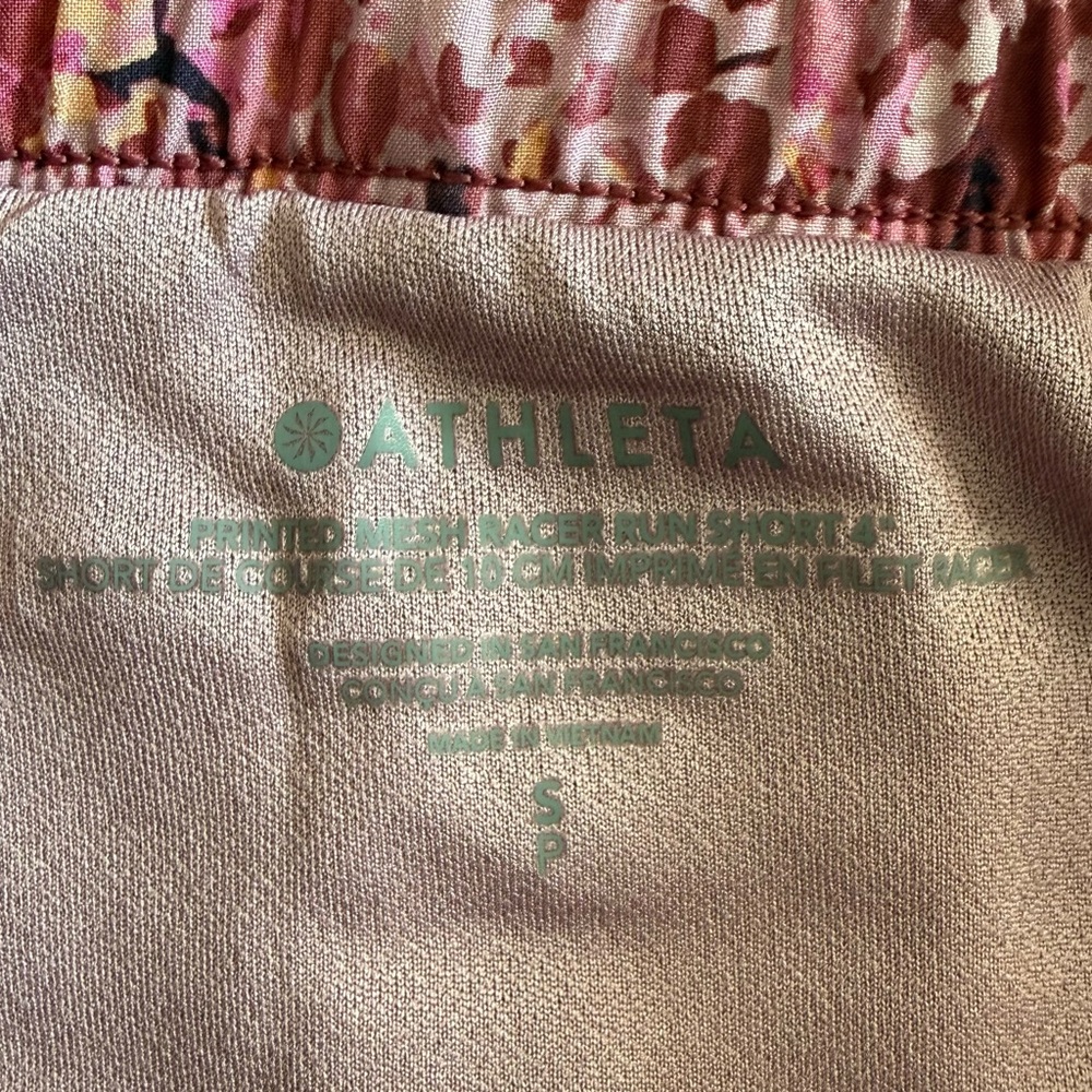 Athleta Printed Mesh Racer Run Short 4" - Picture 3 of 6
